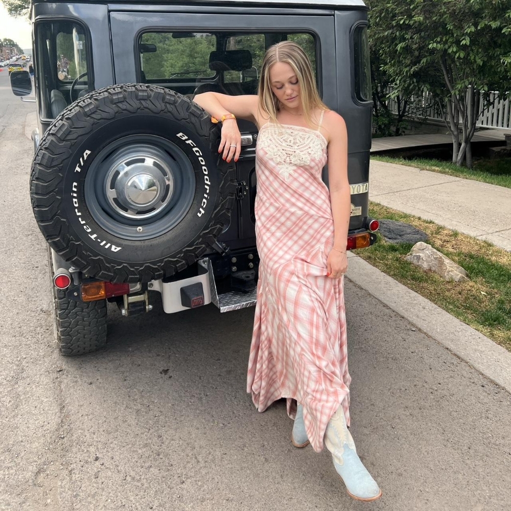 Pink/white maxi dress